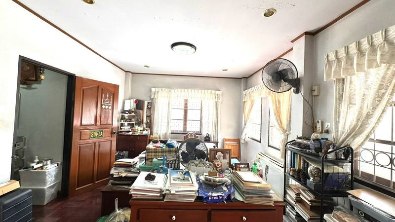 รูป ✨✨✨(ขาย)ทาวน์โฮมหลังมุม 39 ตร.ว. 🏠บ้าน 3 ชั้น 4 ห้องนอน 📍ปรีดีพนมยงค์ 13 สุขุมวิท 71  💛 🚅ใกล้ BTS พระโขนง - รูปที่ 8/20