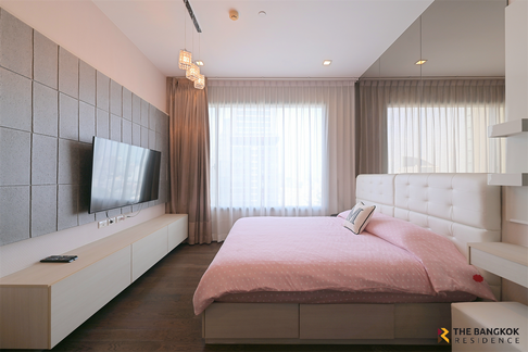 Q Asoke near MRT Phetchaburi Station High-potential Location, Not as Expensive as You Think