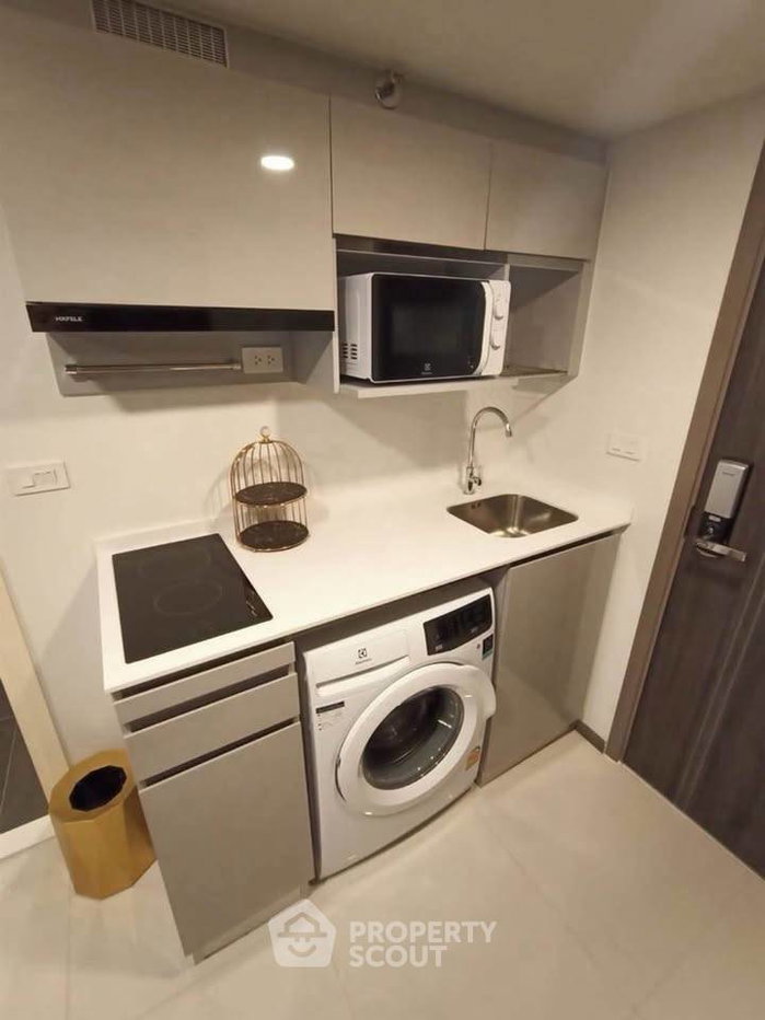 รูป ราคาเหมาะสม 1 ห้องนอน 38 ตร.ม. KnightsBridge Space Rama 9 ใกล้ MRT พระราม 9 300 ม. (ID 3076463) - รูปที่ 11/14