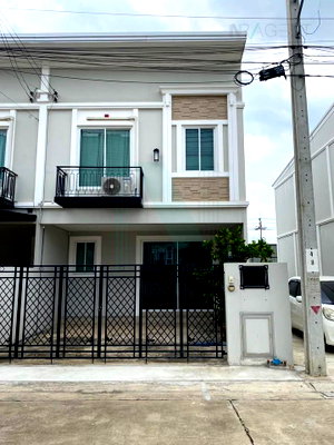 ทาวน์โฮม กรุงเทพมหานคร : 📌 ขายทาวน์เฮาส์ โครงการ ดิ ไอเฟล รามคำแหง-มิสทีน 2 ชั้น 3 ห้องนอน 3 ห้องน้ำ
