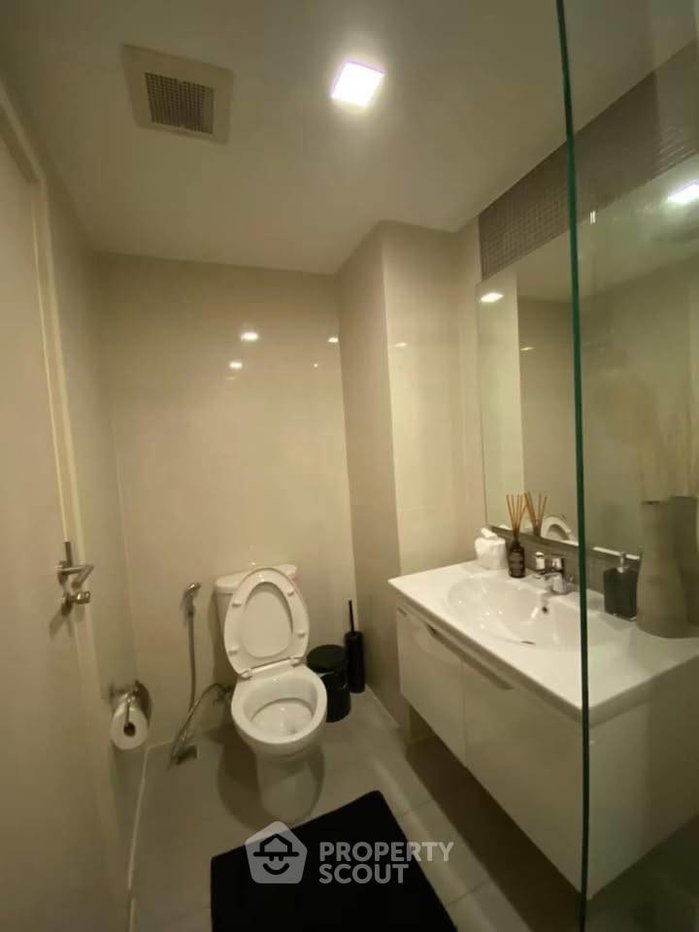 รูป คอนโด 2 ห้องนอน เลี้ยงสัตว์ได้ Maestro 39 Sukhumvit 39 BTS พร้อมพงษ์ (ID 3168767) - รูปที่ 8/10