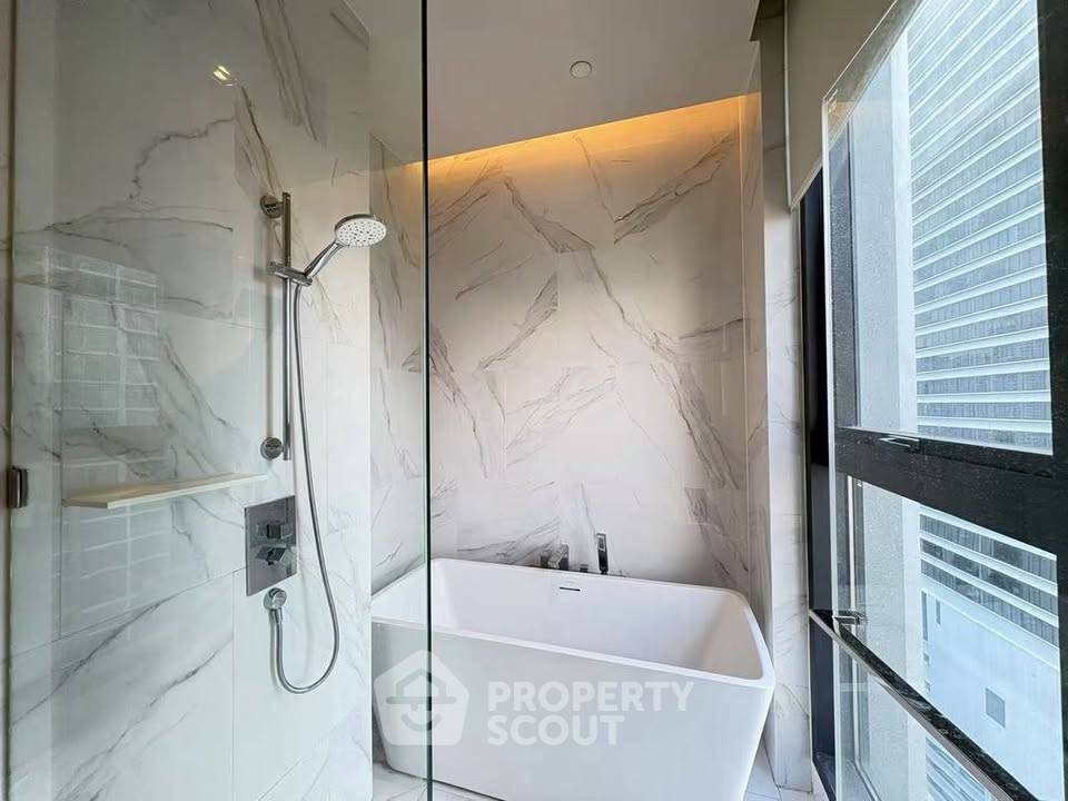 picture 20th-Floor 1-BR At The Reserve Sathorn Near BTS Sala Daeng (ID 3168762) - 11/11