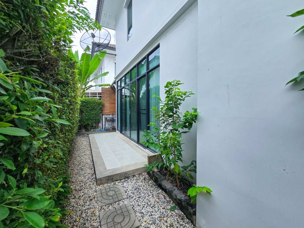รูป ขาย บ้านแฝด อารียา โคโม่ บางนา-วงแหวน ขนาด 165 ตรม. 4 ห้องนอน 3ห้องน้ำ 3 ที่จอดรถ ใกล้เมกะบางนา เดินทางสะดวก - รูปที่ 5/20