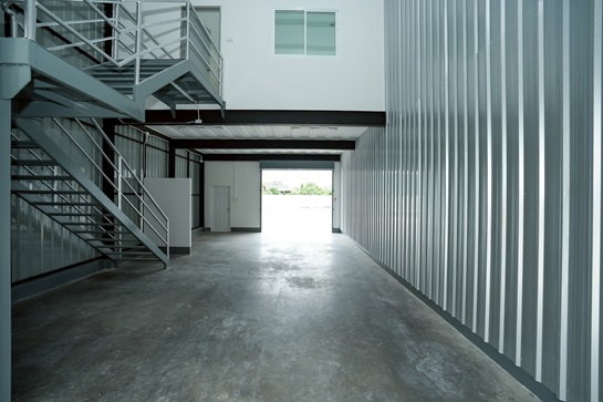 picture Warehouse and Office for Rent Sukhumvit 77 Onnut near srinuch bts - 5/9