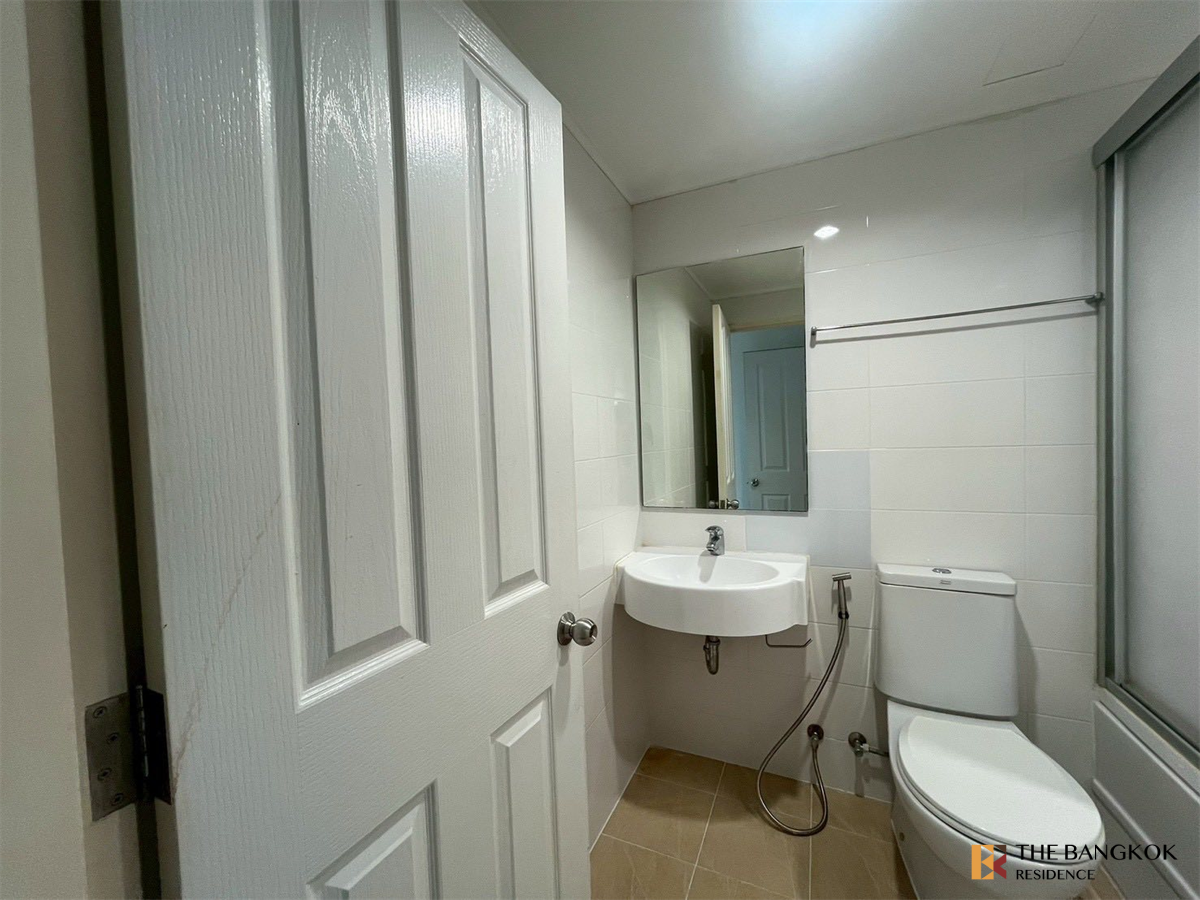 picture More Relaxation with Condo Near MRT Lumpini Park Rama 9-Ratchada - 8/10