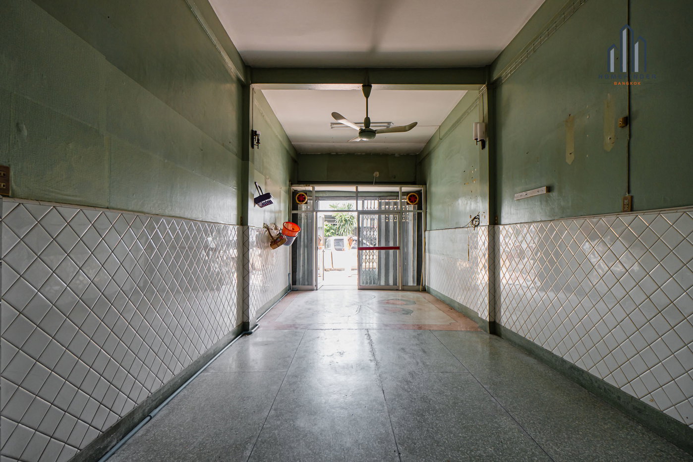 รูป Shophouse in Song Wat 4 bedrooms, for sale - รูปที่ 2/35