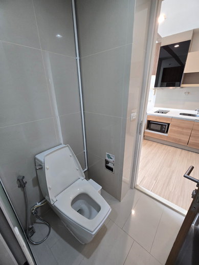 picture 🔥Hot Deal🔥 Inner corner room for rent, private and quiet at Rhythm Sukhumvit 50 - 9/21