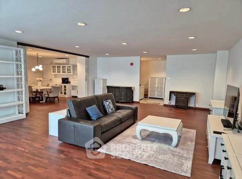 Spacious 3-BR 200 Sqm At DS Tower 1 BTS Phrom Phong (ID 3167750)