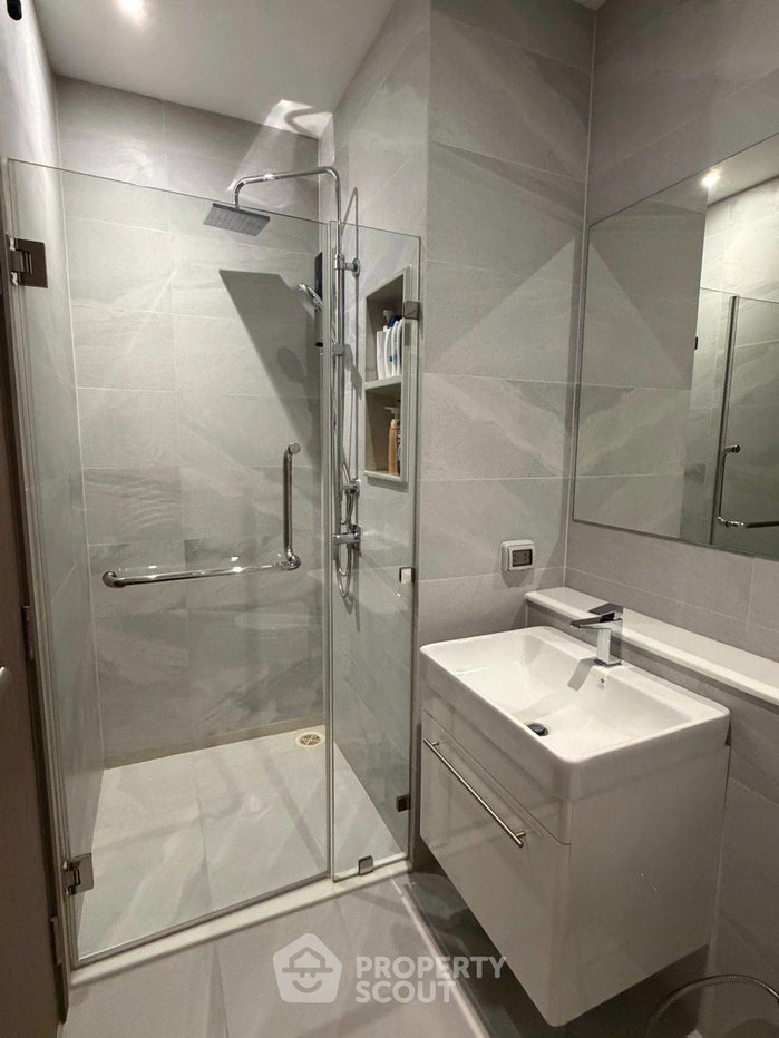 picture 24th-Floor 2-BR Condo At Rhythm Ekkamai Estate Near BTS Thong Lor (ID 3169352) - 7/13