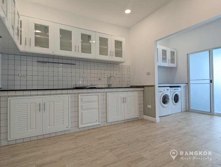 รูป หมู่บ้านสัมมากร | ให้เช่าอพาร์ตเมนต์ทันสมัย 2 ห้องนอน - รูปที่ 4/11