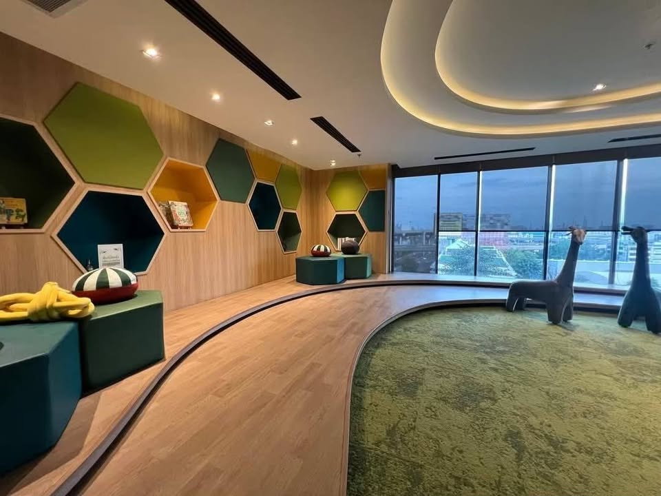 picture 🏙️✨ FOR RENT: Modiz Sukhumvit 50  📩 Interested in this room? Screenshot or copy the link and send us via Line for more details & room viewing.   - 4/20