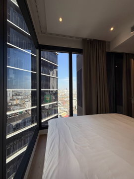 Ashton Asoke–Rama 9  ชั้น 17  1 ห้องนอน 33 ตร.ม. วิวคลอง ทักไลน์ @081mrzsz