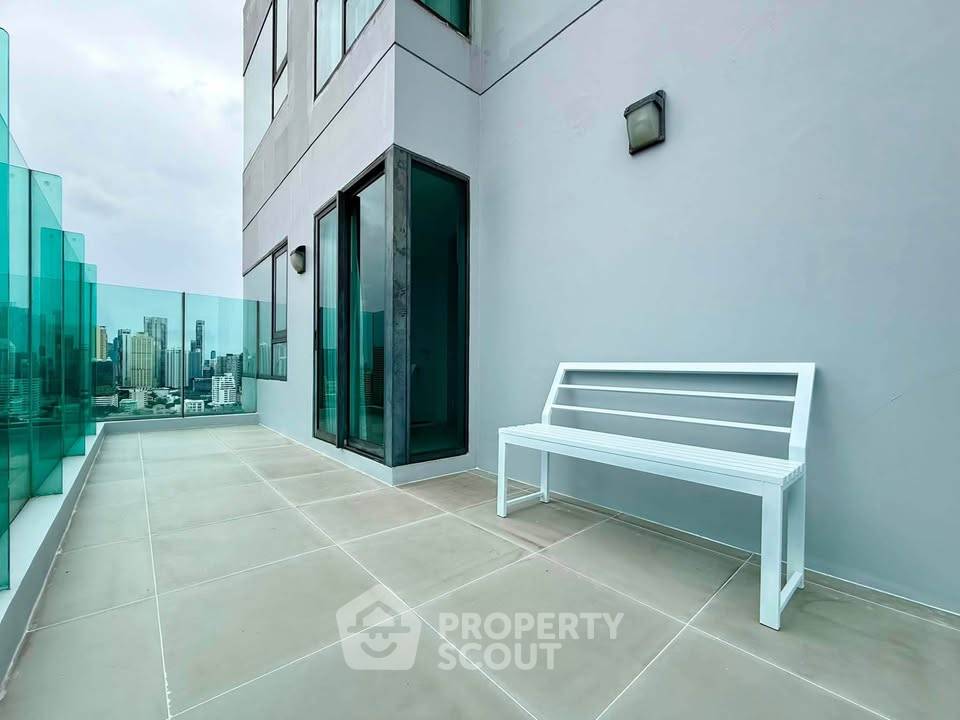 picture 21st-Floor 2-BR Condo At Rhythm Sukhumvit 36-38 Near BTS Thong Lor (ID 3168185) - 14/15