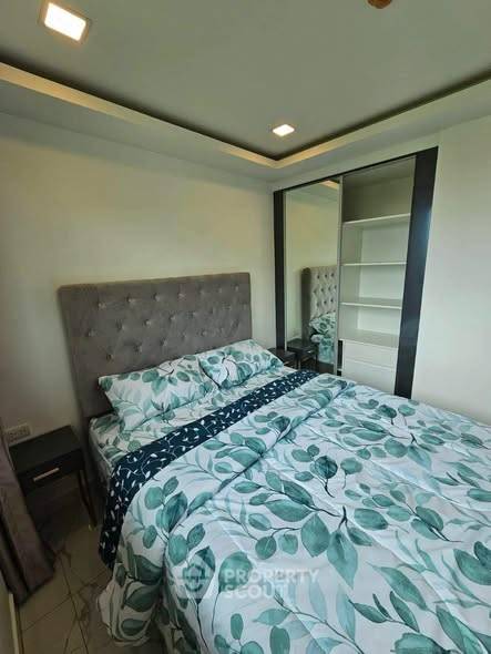 picture 1-BR Condo For Rent At Arcadia Center Suites, Phratamnak (ID 3169072) - 3/12