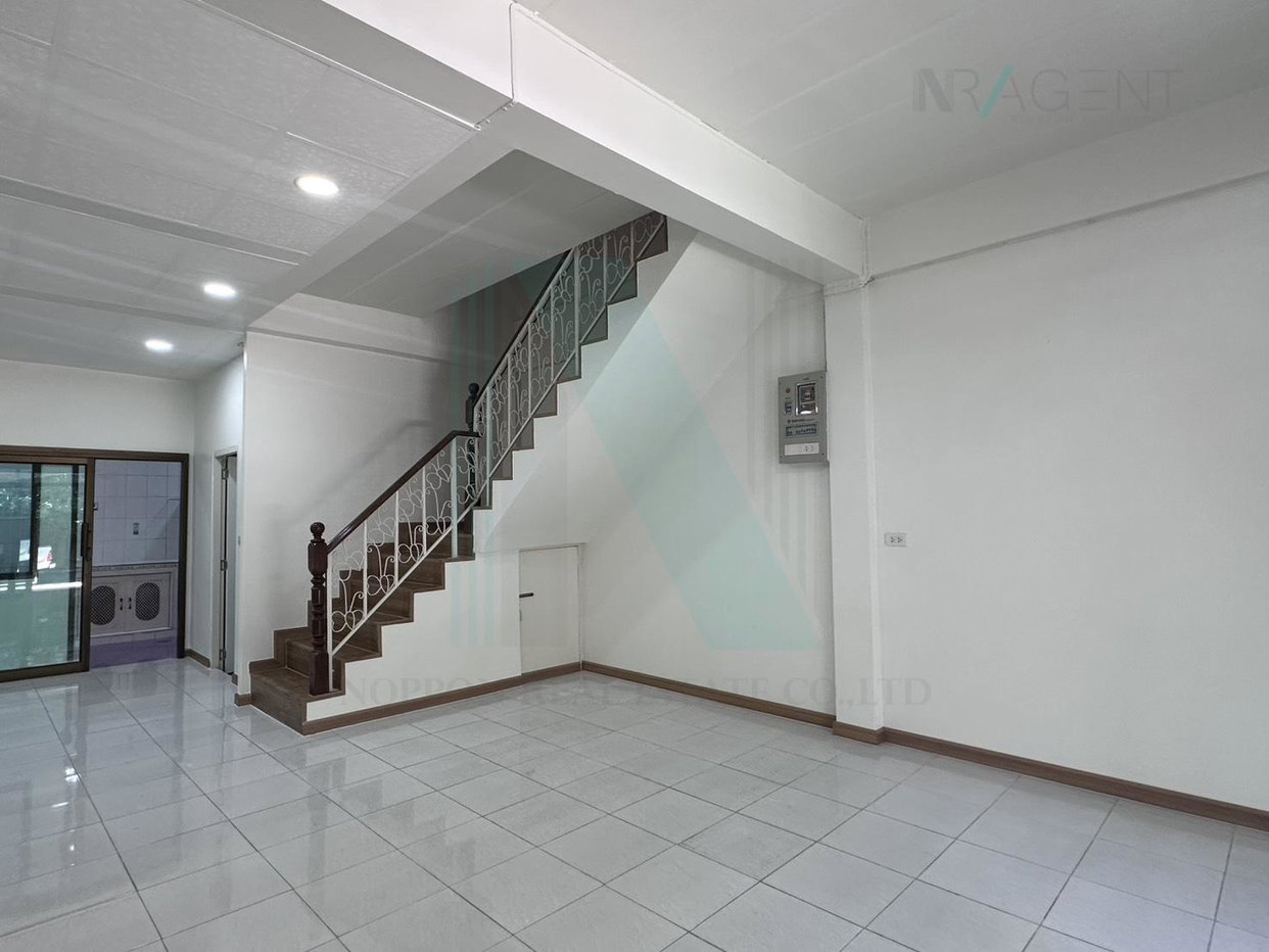 picture 📌 For Sell Town house RUNGKIT VILLA 9 2-story 3 bedroom 3 bathroom - 4/8