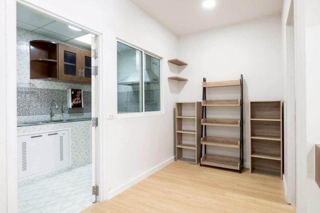 picture 🔥 For Sale – Pruksa Prime Srinakarin-Bangna | Spacious Home | Parking for Multiple Cars - 10/19