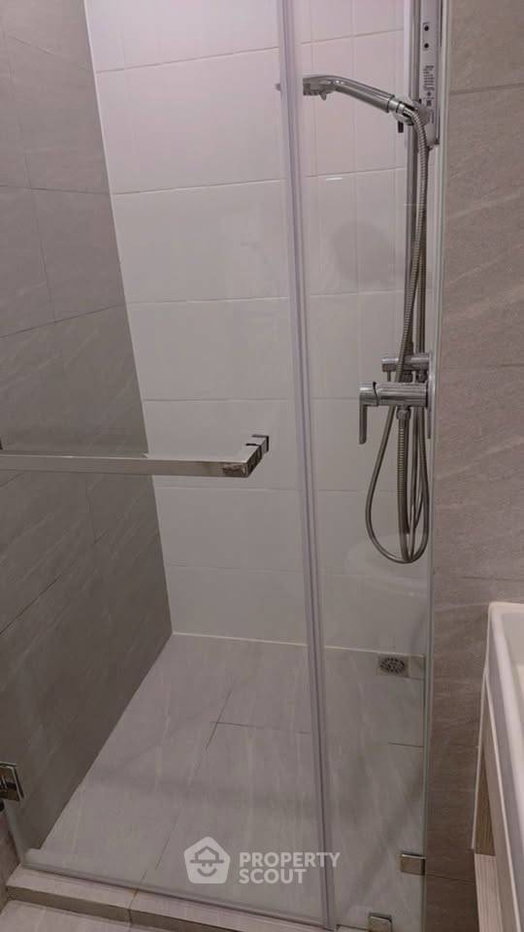 รูป ห่าง BTS วงเวียนใหญ่ 100 ม. | 1 ห้องนอน Reference Sathorn-Wongwianyai (ID 3168409) - รูปที่ 4/33