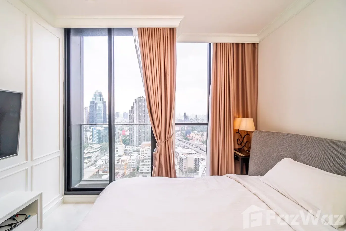 picture Luxury Corner Residence | Noble Ploenchit 6661349 - 8/9