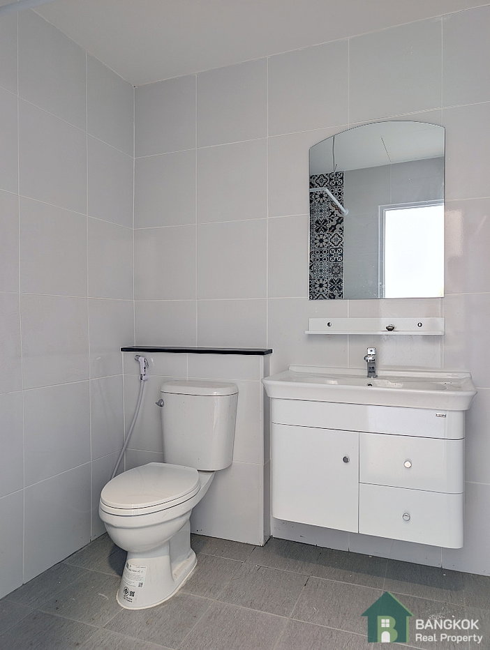 รูป หมู่บ้านสัมมากร | บ้านเดี่ยวสร้างใหม่ 2 ห้องนอน ให้เช่า - รูปที่ 11/12