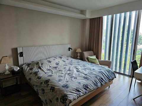 🏙️✨ FOR RENT: Siamese Thirty Nine 📩 Interested in this room? Screenshot or copy the link and send us via Line for more details & room viewing.