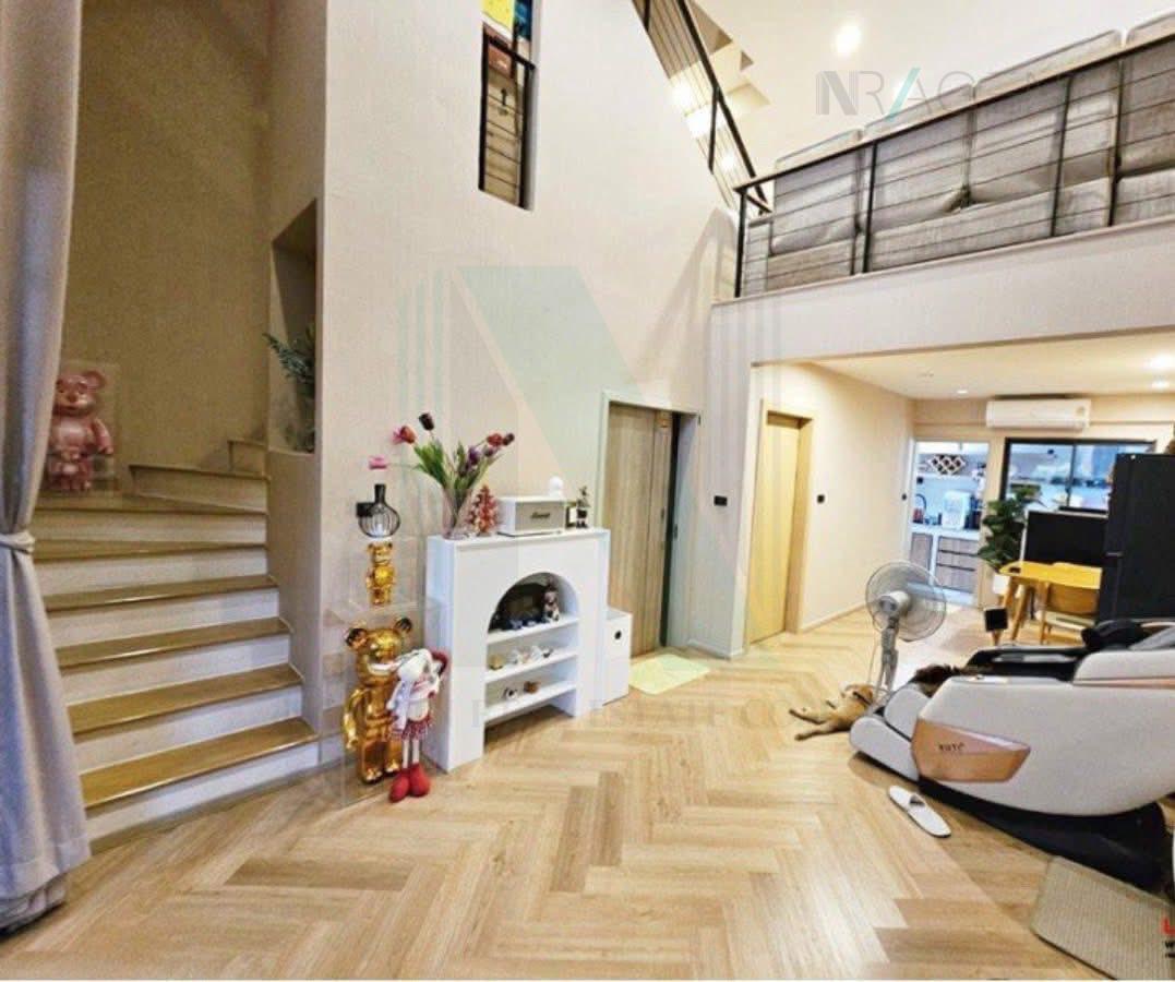 รูป 📌 ขายทาวน์โฮม โครงการ ชิเซน พัฒนาการ 32 3 ชั้น 3 ห้องนอน 3 ห้องน้ำ - รูปที่ 3/8