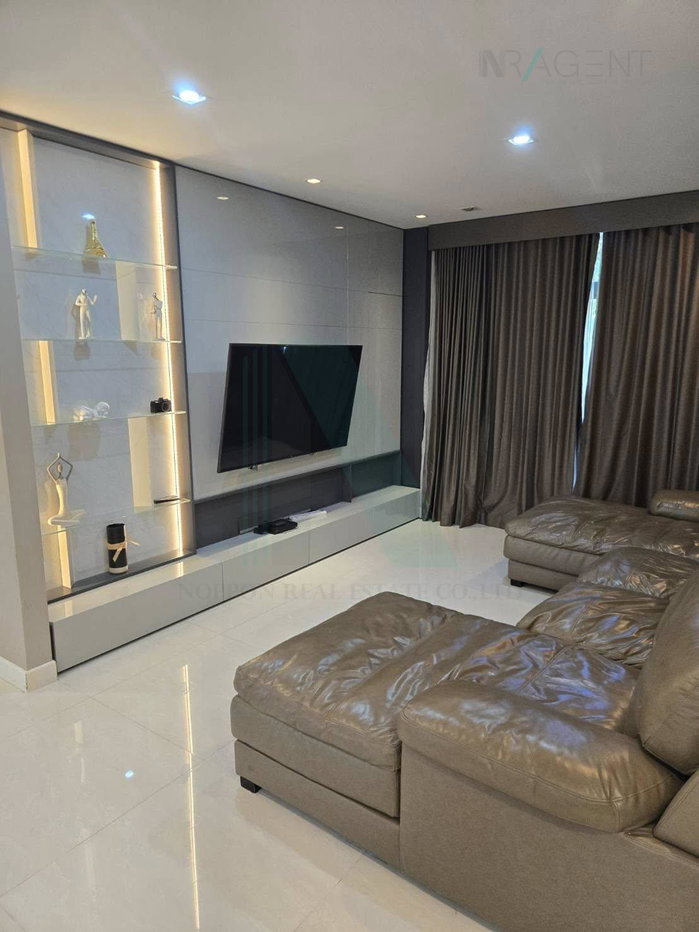 รูป 📌 ขายบ้านเดี่ยว โครงการ มัณฑนา บางนา กม.7 2 ชั้น 5 ห้องนอน 6 ห้องน้ำ - รูปที่ 2/8