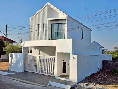 📌 ขายบ้านเดี่ยว โครงการ บ้านนครินทร์ การ์เด้น 2 ชั้น 4 ห้องนอน 6 ห้องน้ำ