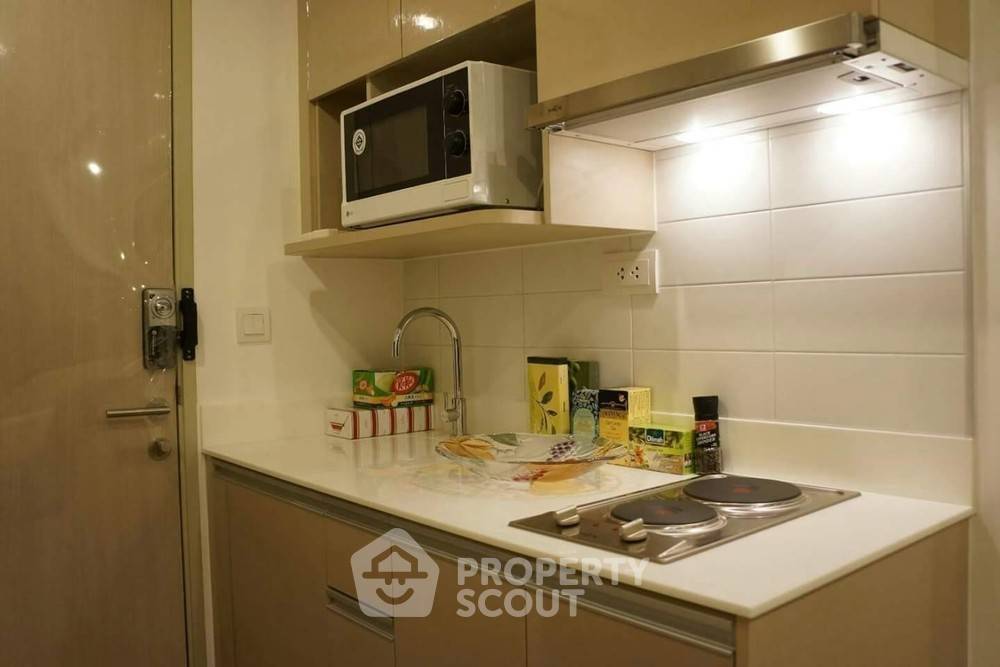 picture 21st-Floor 1-BR Ideo Q Chula Samyan Near MRT Sam Yan (ID 358634) - 9/14