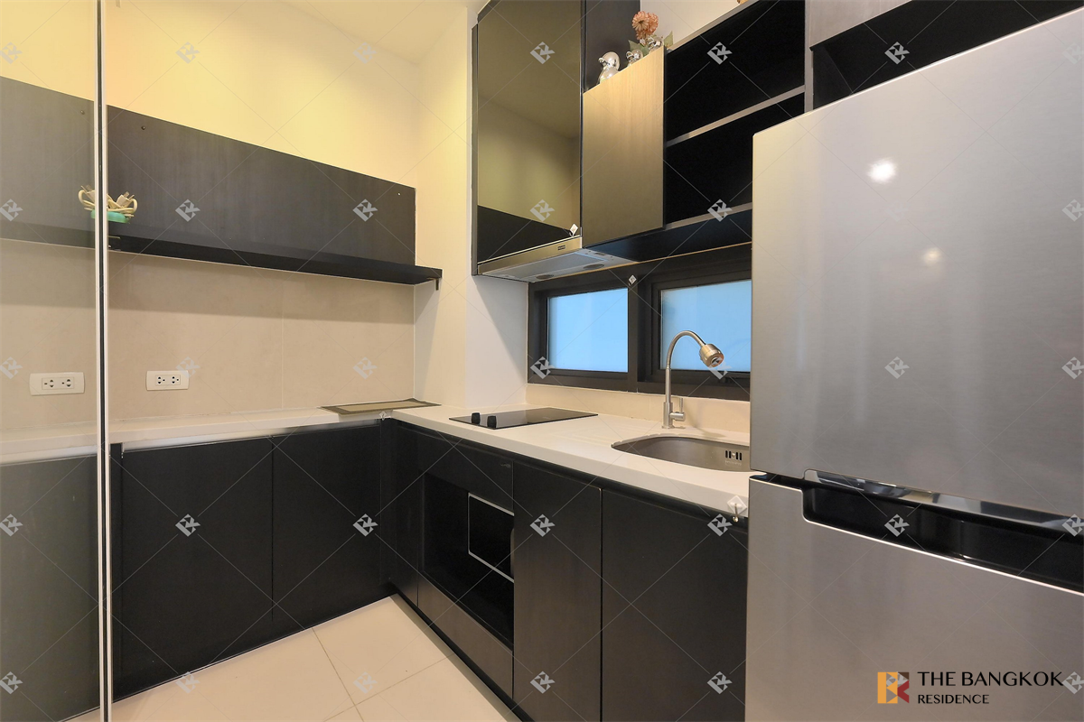picture RHYTHM Sukhumvit 44/1 Room available, great price near BTS Phra Khanong - 10/10