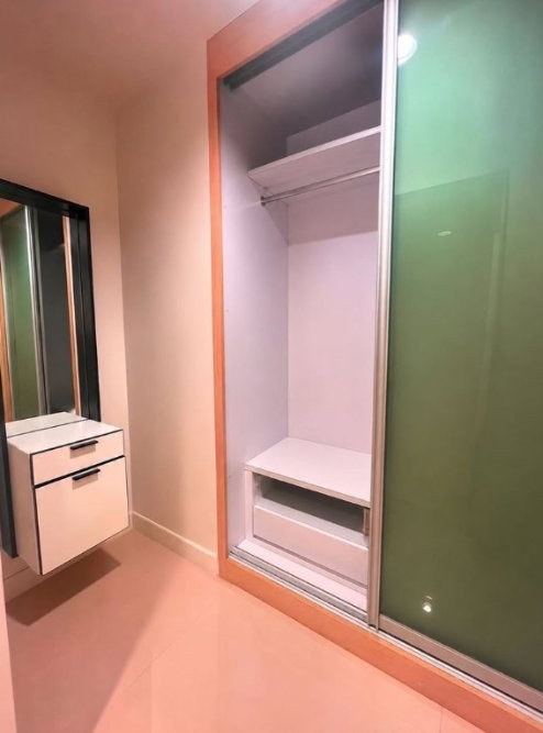 รูป Ideo Sathorn–Taksin ขนาด 35 ตร.ม. ชั้น 27 (Top Floor) 1 ห้องนอน - รูปที่ 3/9