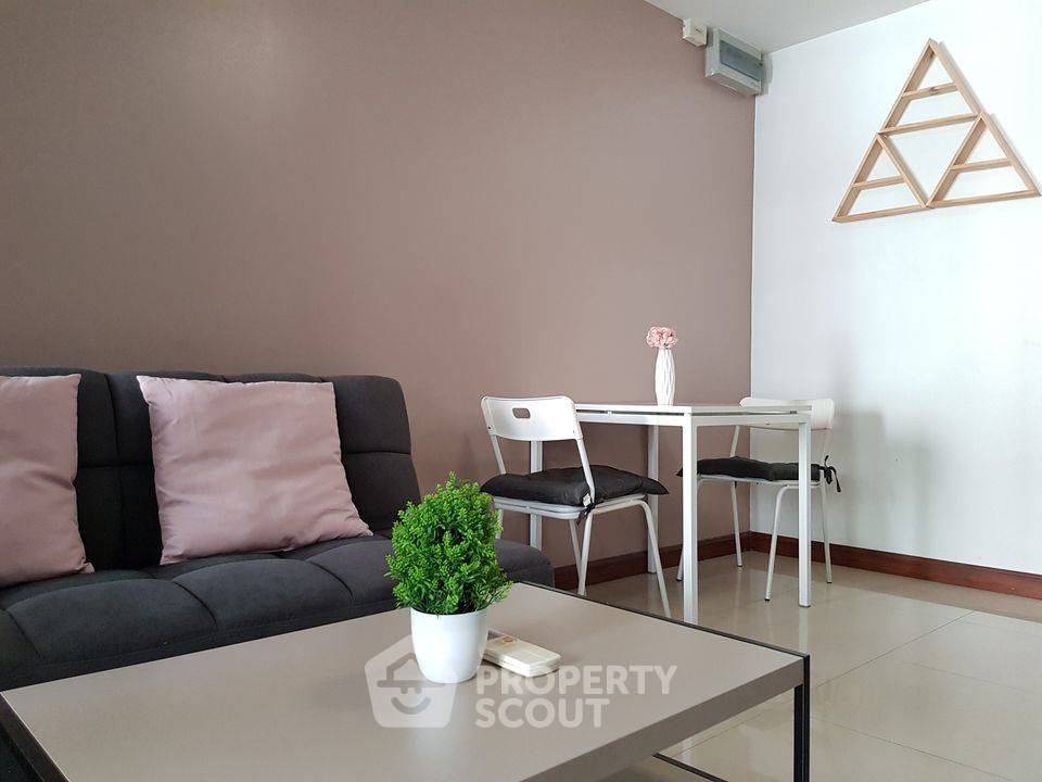 picture Great Value 1-BR Ivy Ratchada 200m To MRT Sutthisan (ID 390107) - 6/8