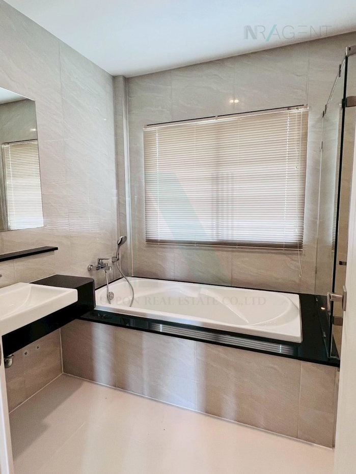 รูป 📌 ให้เช่าบ้านเดี่ยว 2 ชั้น นิรติ บางนา 5 ห้องนอน 6 ห้องน้ำ - รูปที่ 7/8