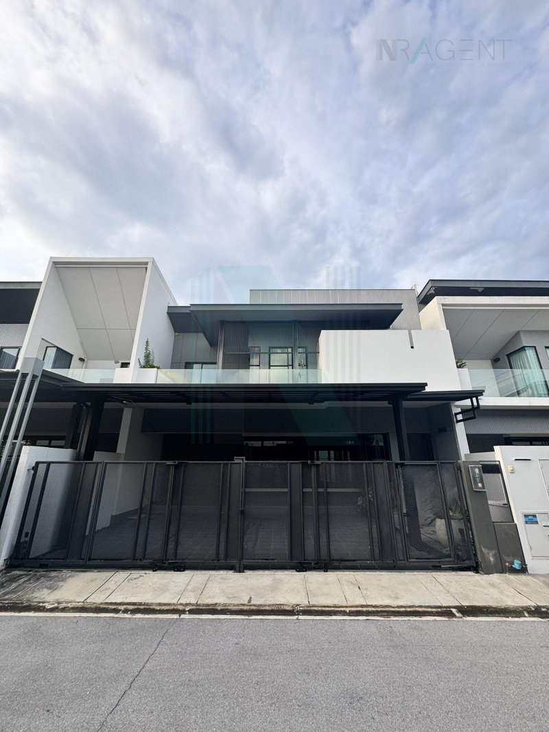 บ้านเดี่ยวให้เช่า : 📌 ให้เช่าบ้านเดี่ยว 2 ชั้น วีเว่ บางนา กม. 7 3 ห้องนอน 4 ห้องน้ำ
