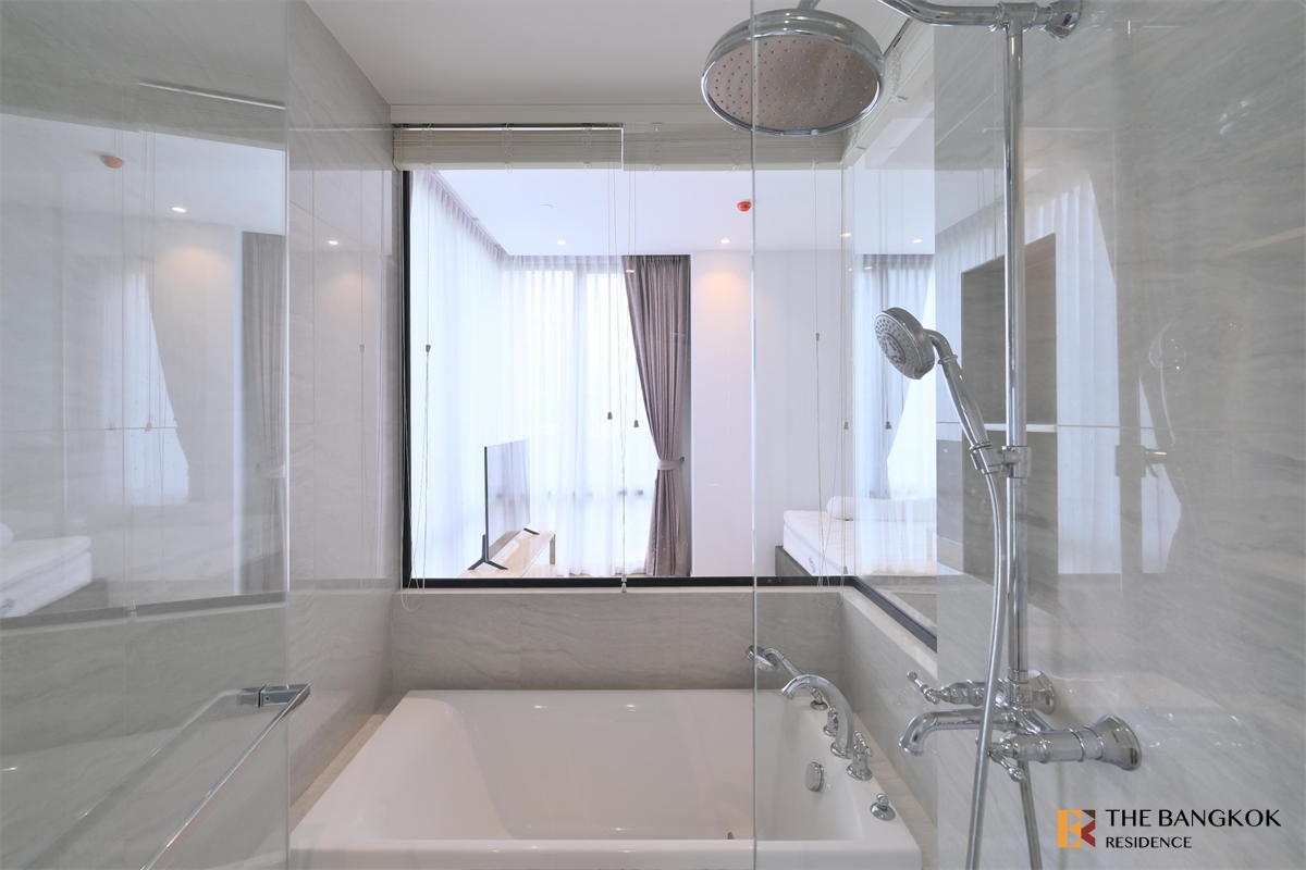 picture Muniq Langsuan Ultimate Luxury Lifestyle with Convenience - 8/10