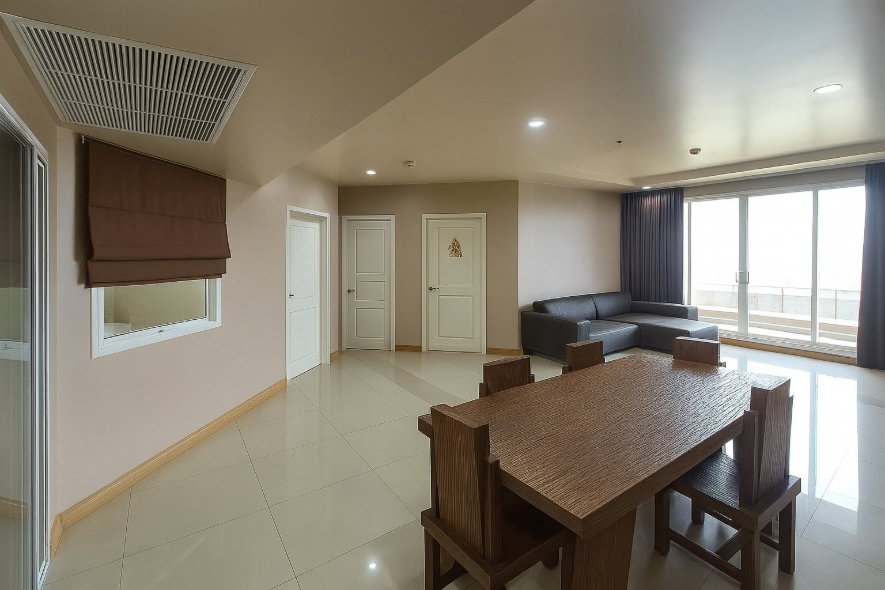 picture 🔥 For Sale – Supalai Wellington – Ratchada / Rama 9 | Spacious Unit | Quiet with Beautiful View - 2/7