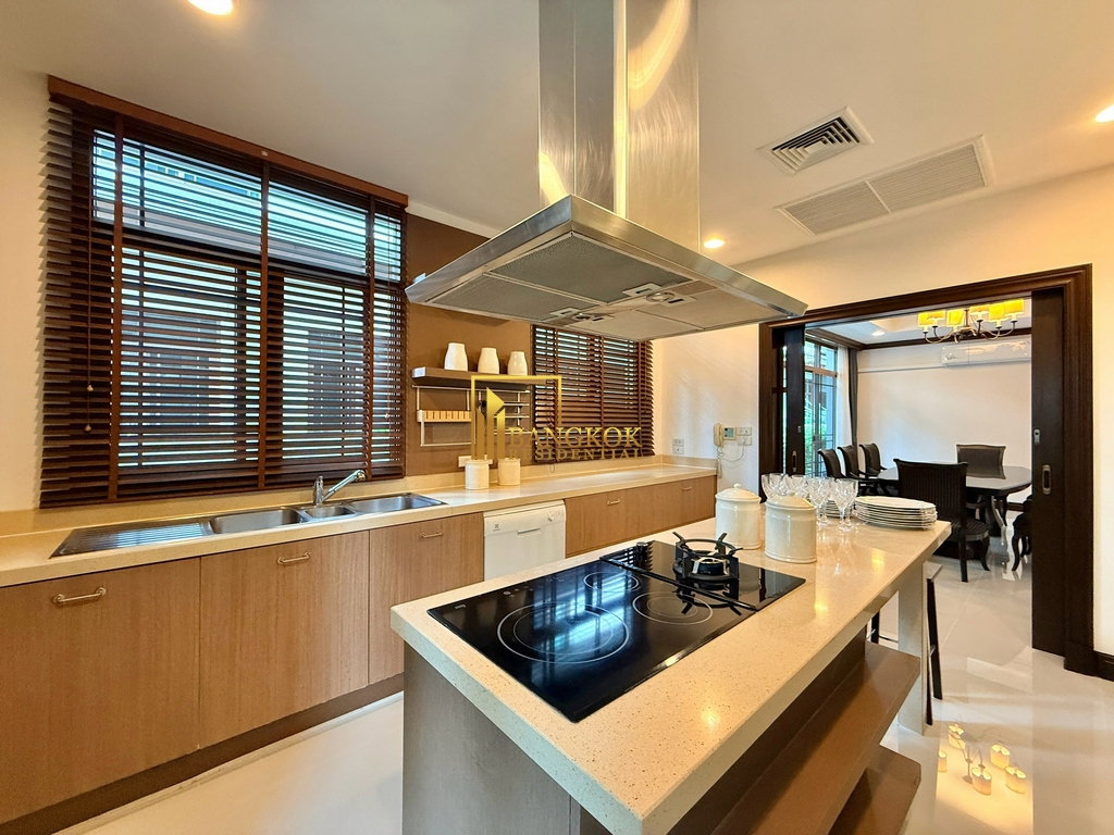 picture L&H Villa | Elegant 4 Bedroom Pool Villa in Sathorn Area - BR28369SH - 13/55