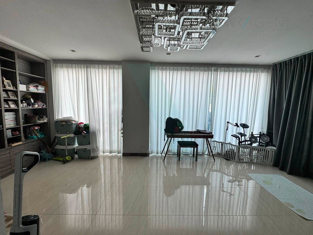 รูป 📌 ขายบ้านเดี่ยว โครงการ คาซ่าแกรนด์ สุขาภิบาล 5 3 ชั้น 4 ห้องนอน 5 ห้องน้ำ - รูปที่ 4/8