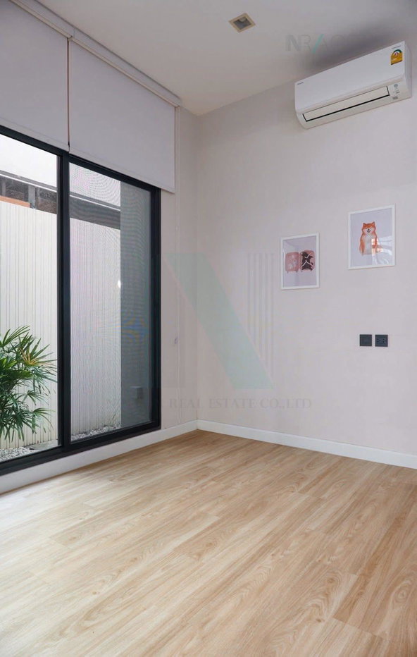 รูป 📌 ให้เช่าบ้านเดี่ยว 3 ชั้น เดอะ เจนทริ สุขุมวิท 3 ห้องนอน 4 ห้องน้ำ - รูปที่ 6/8