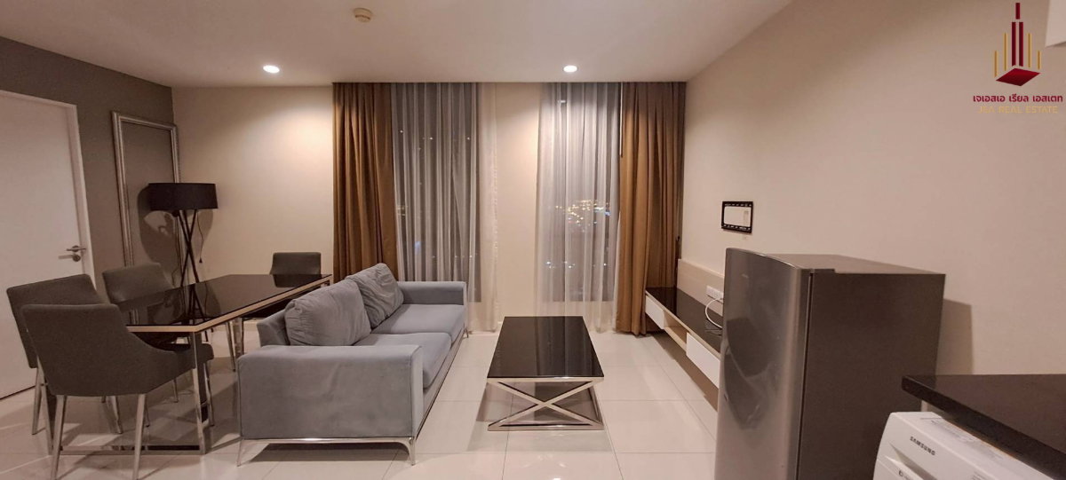 picture ✨ For Rent: Up Ekkamai Condo ✨ 💰 Only 45,000 THB/month - 1/8
