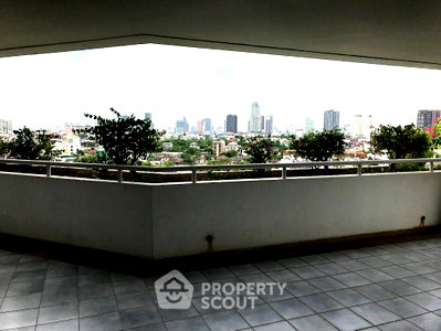 Condos for sale : 4-BR 360 Sqm For Sale At La Cascade Condominium Near BTS Ekkamai (ID 3168807)