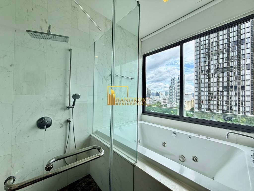 รูป Le Raffine 39 | Remarkable 2 Bedroom Condo With Private Pool - BR4700CD - รูปที่ 21/40