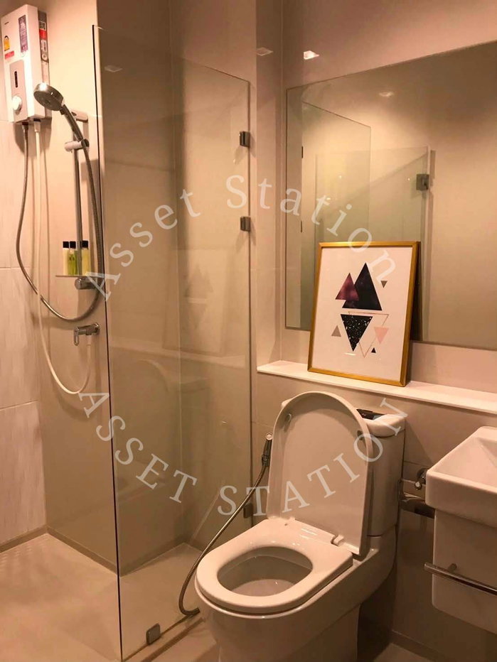 picture Life One Wireless | 🚅 Near BTS Phloen Chit, Central Embassy, and Gaysorn Village - 8/9