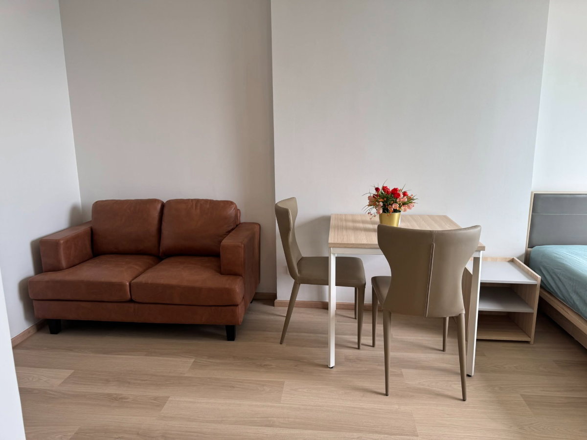 picture 🏙️✨ FOR RENT: IDEO O2 📩 Interested in this room? Screenshot or copy the link and send us via Line for more details & room viewing. - 13/19