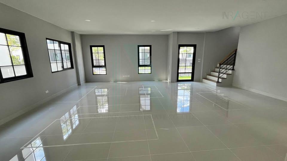 picture 📌 For Sell House CENTRO BANGNA 2-story 4 bedroom 4 bathroom - 3/8