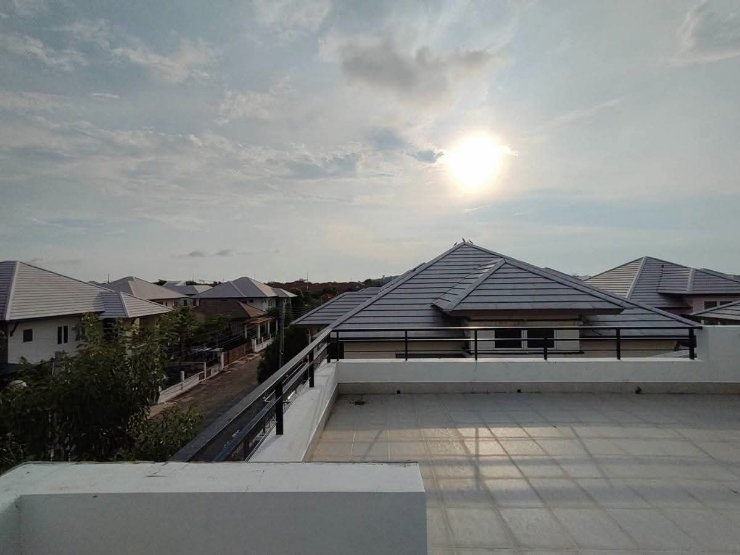 รูป ขายบ้านโครงการกรีนวิลล์บีชบางแสน 
ใกล้หาดบางแสน 4.99 ล้าน
 - รูปที่ 15/18