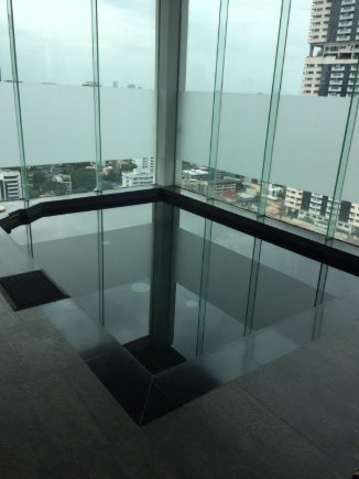 รูป One Bed to let at Aequa Sukhumvit 49, spacious room 52 sq.m., beautiful view, near BTS Thonglor - รูปที่ 17/21