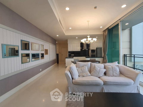 คอนโด 2 ห้องนอน ชั้น 25 Royce Private Residences ใกล้ MRT สุขุมวิท (ID 3167197)
