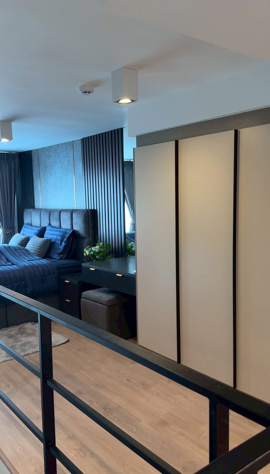 รูป Ideo Rama 9–Asoke  ห้อง Duplex ชั้น 30  2 ห้องนอน 52 ตร.ม. วิวแยกพระราม 9 ทักไลน์ @081mrzsz - รูปที่ 6/8