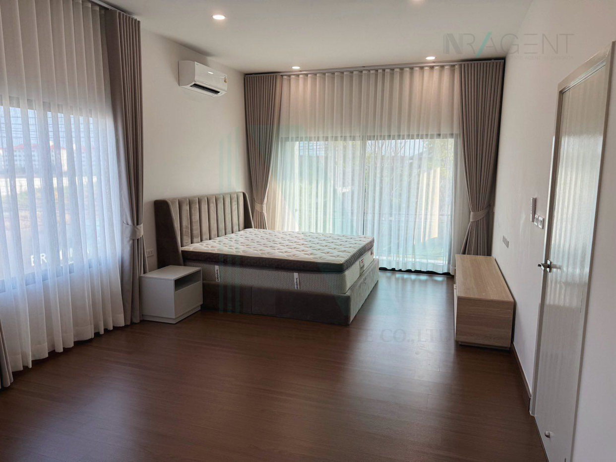 รูป 📌 ให้เช่าบ้านเดี่ยว 2 ชั้น บริทาเนีย บางนา - ศรีวารี 4 ห้องนอน 5 ห้องน้ำ - รูปที่ 6/8