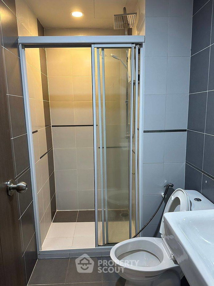 picture 26th-Floor 2-BR At The Base Sukhumvit 77 Near BTS On Nut (ID 1266457) - 15/16